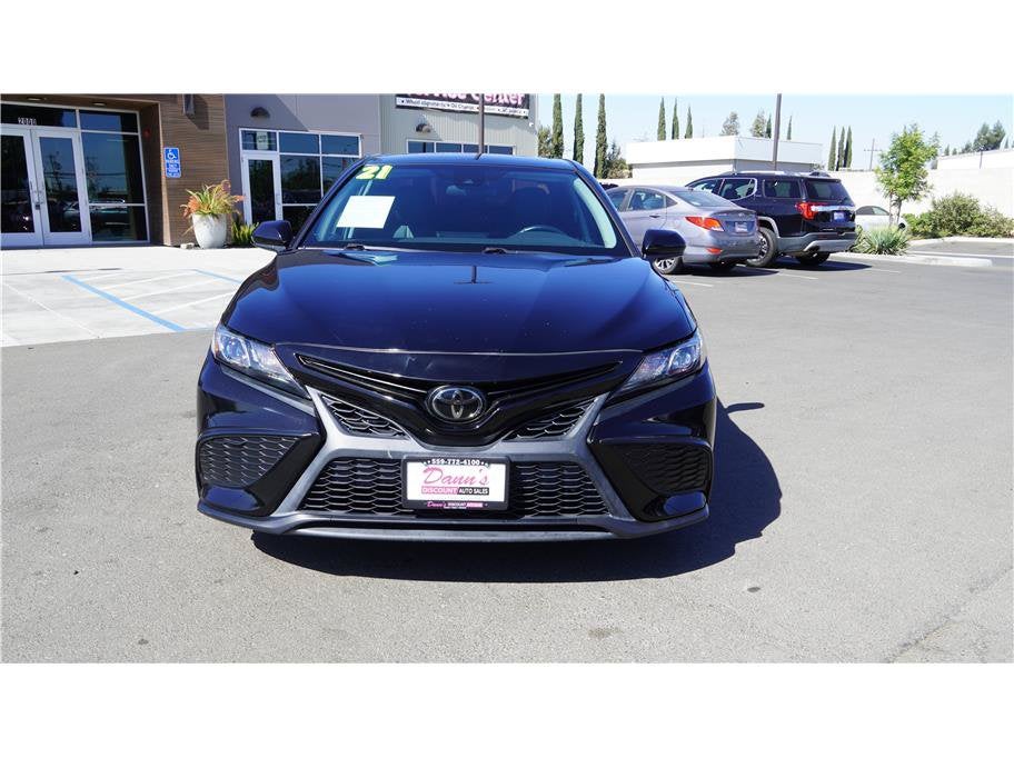 2021 Toyota Camry SE Sedan 4D