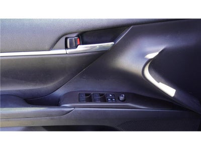 2022 Toyota Camry SE Sedan 4D