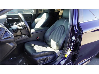 2022 Toyota Camry SE Sedan 4D