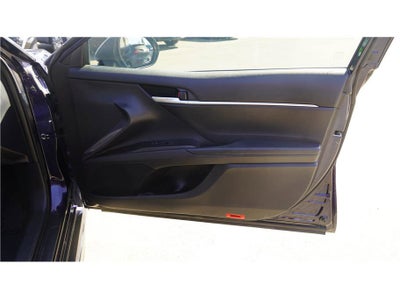 2022 Toyota Camry SE Sedan 4D