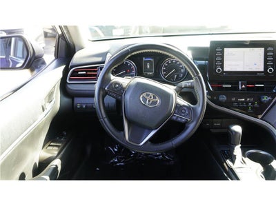 2022 Toyota Camry SE Sedan 4D