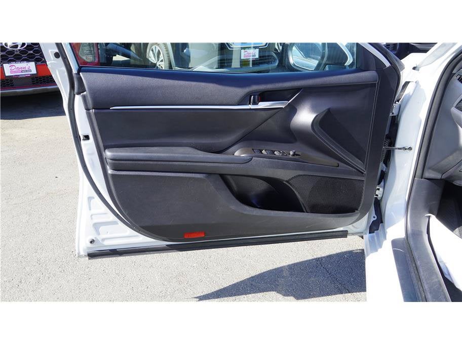 2024 Toyota Camry SE Sedan 4D