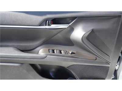 2024 Toyota Camry SE Sedan 4D