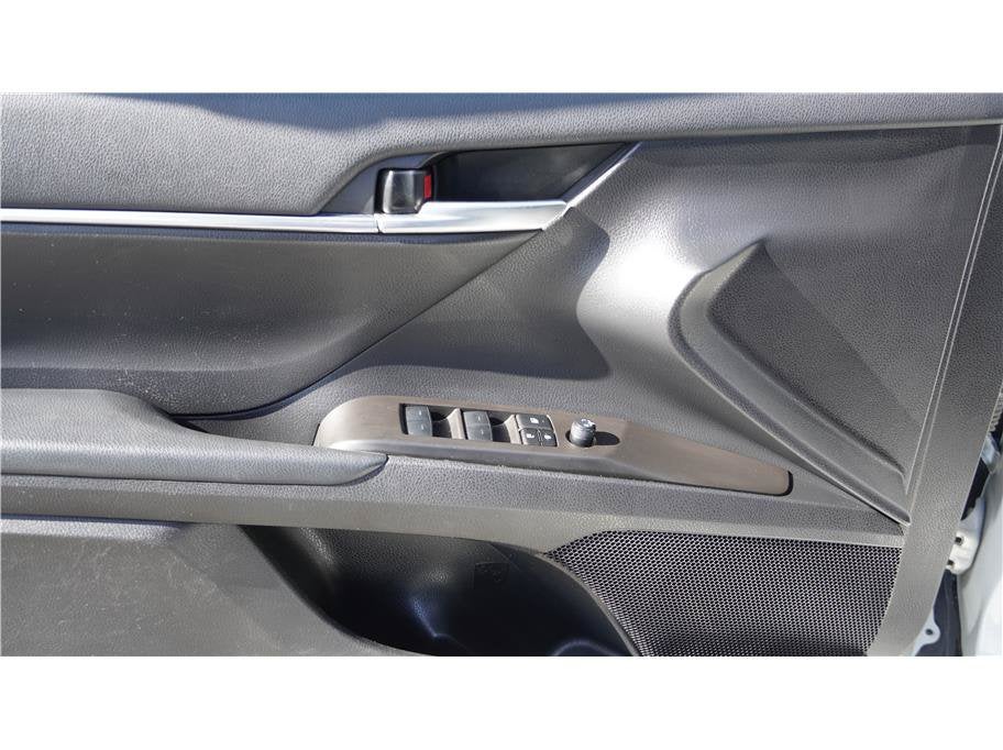 2024 Toyota Camry SE Sedan 4D