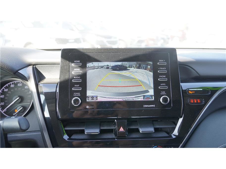 2024 Toyota Camry SE Sedan 4D