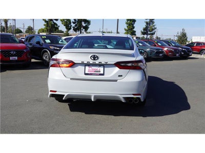 2024 Toyota Camry SE Sedan 4D