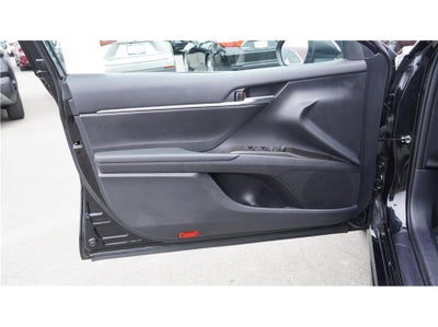 2024 Toyota Camry SE Sedan 4D