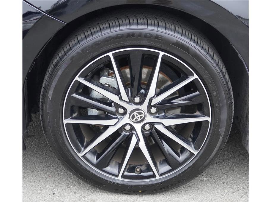 2024 Toyota Camry SE Sedan 4D