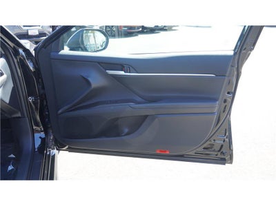 2024 Toyota Camry SE Sedan 4D