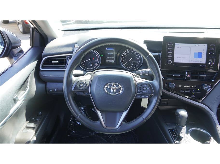 2024 Toyota Camry SE Sedan 4D