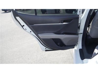 2022 Toyota Camry SE Sedan 4D