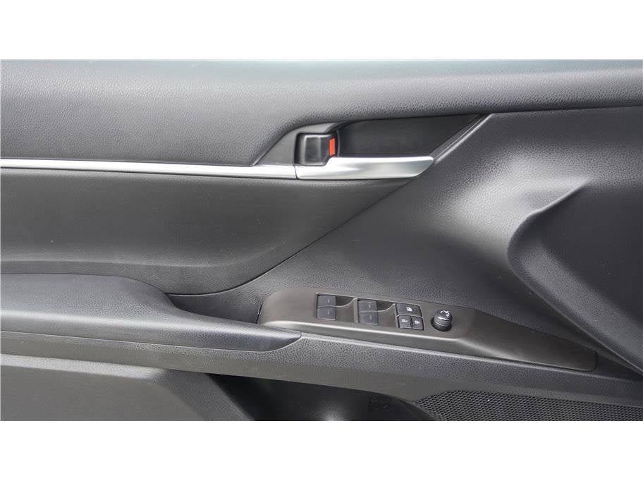 2023 Toyota Camry SE Sedan 4D