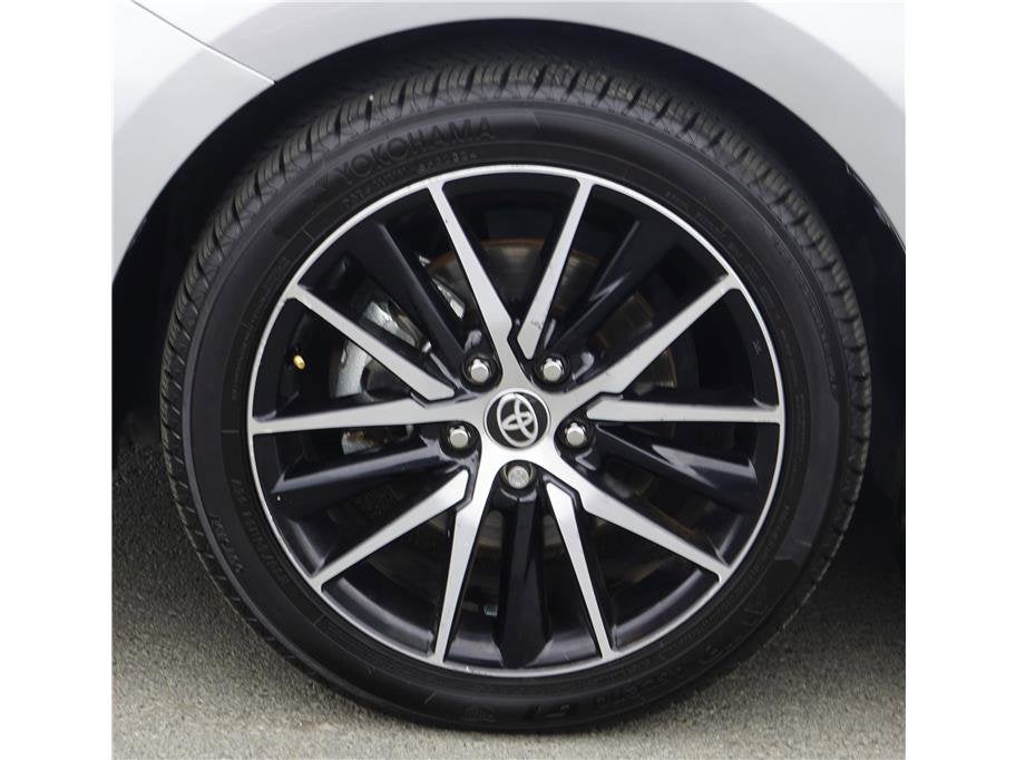 2023 Toyota Camry SE Sedan 4D