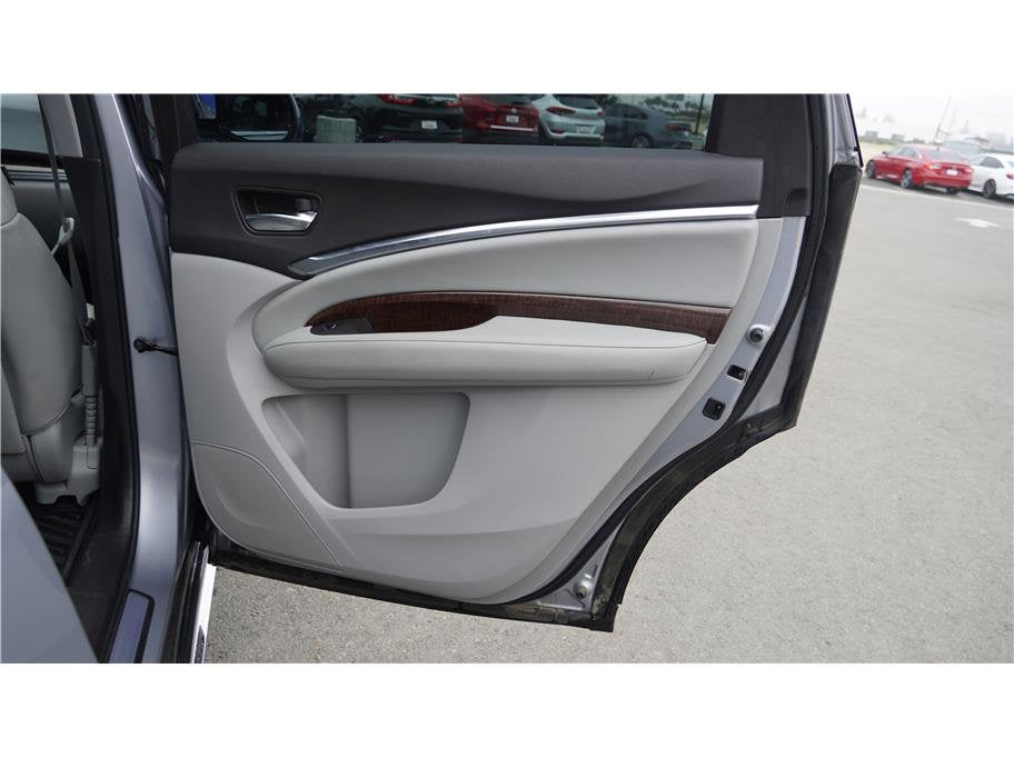 2017 Acura MDX w/Technology Pkg