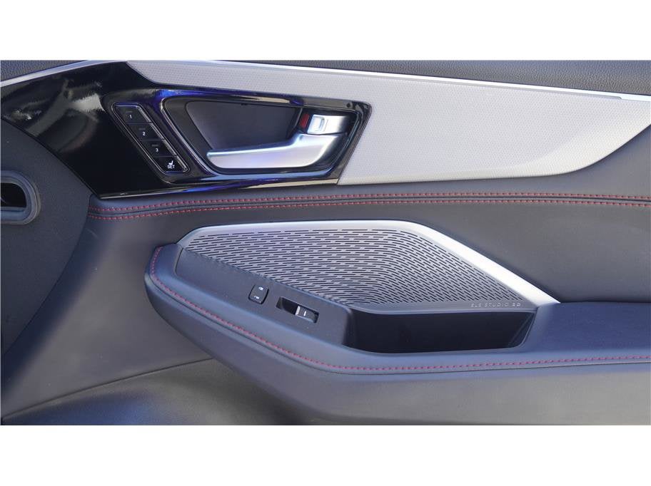 2022 Acura MDX w/A-Spec Package