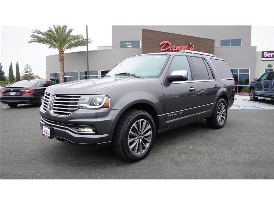 2016 Lincoln Navigator Select