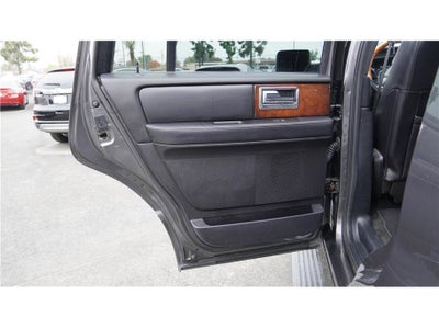 2016 Lincoln Navigator Select