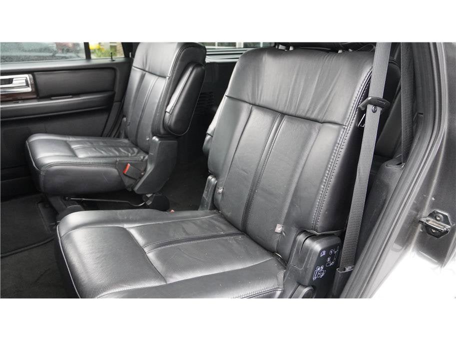 2016 Lincoln Navigator Select