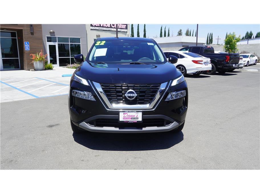2022 Nissan Rogue SV