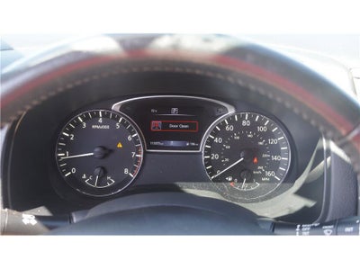 2018 Nissan Pathfinder SV