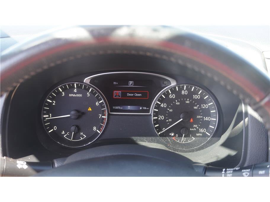 2018 Nissan Pathfinder SV