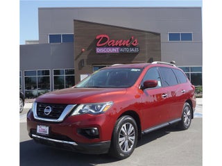 2018 Nissan Pathfinder SV