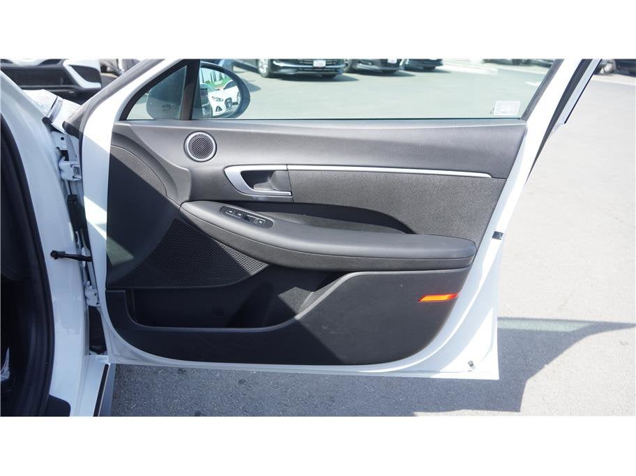 2022 Hyundai Sonata SE