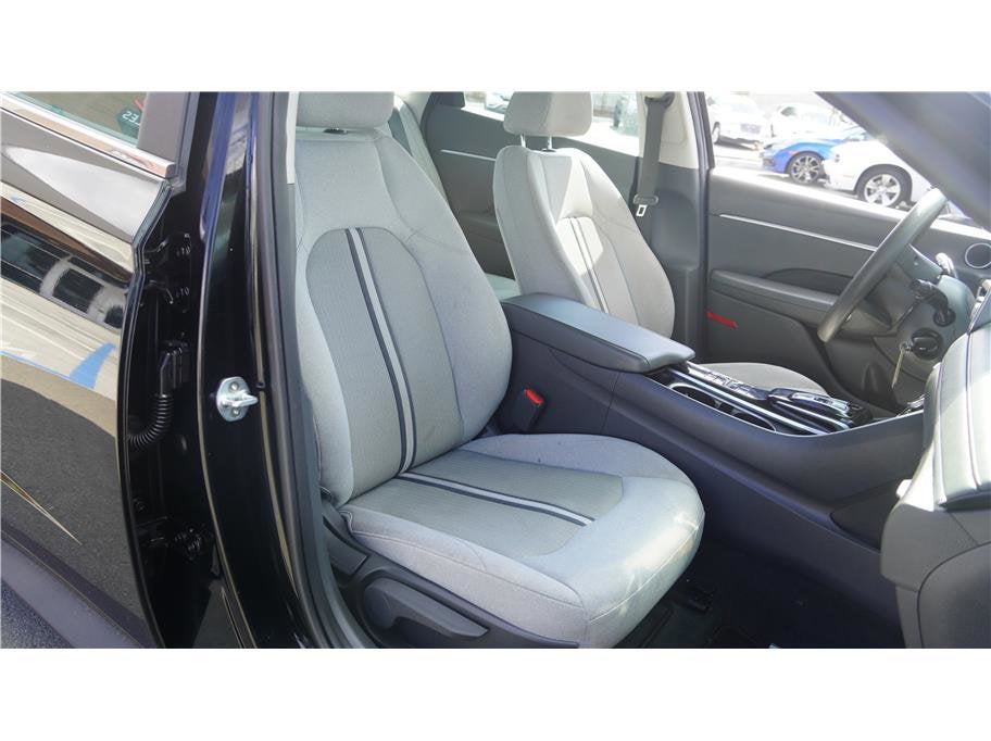2022 Hyundai Sonata SE