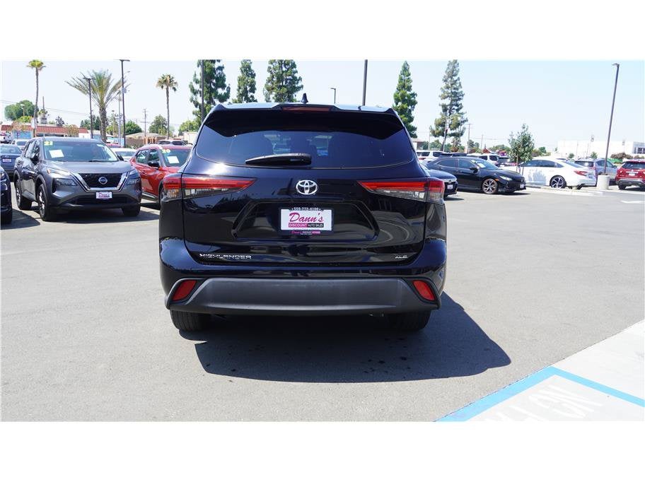2022 Toyota Highlander XLE