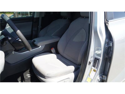 2023 Toyota Highlander L Sport Utility 4D