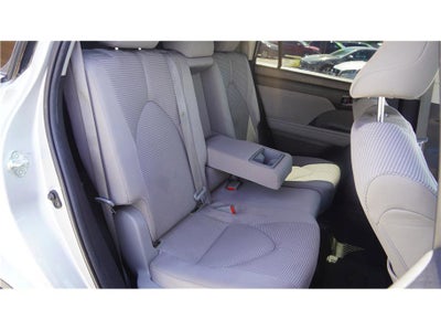 2023 Toyota Highlander L Sport Utility 4D
