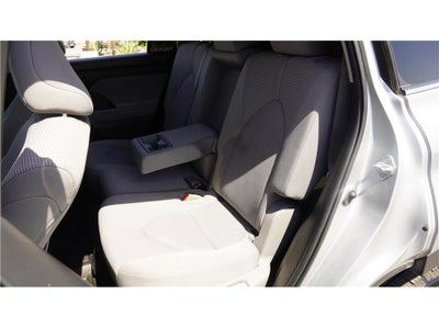2023 Toyota Highlander L Sport Utility 4D