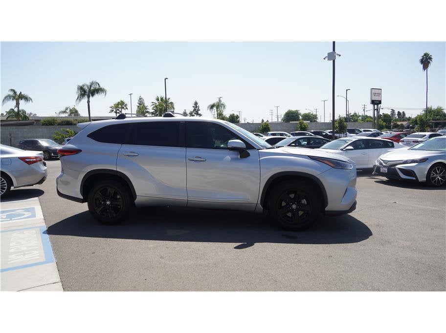 2023 Toyota Highlander L Sport Utility 4D