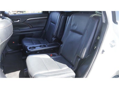 2016 Toyota Highlander Limited Platinum Sport Utility 4D