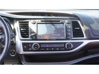 2016 Toyota Highlander Limited Platinum Sport Utility 4D