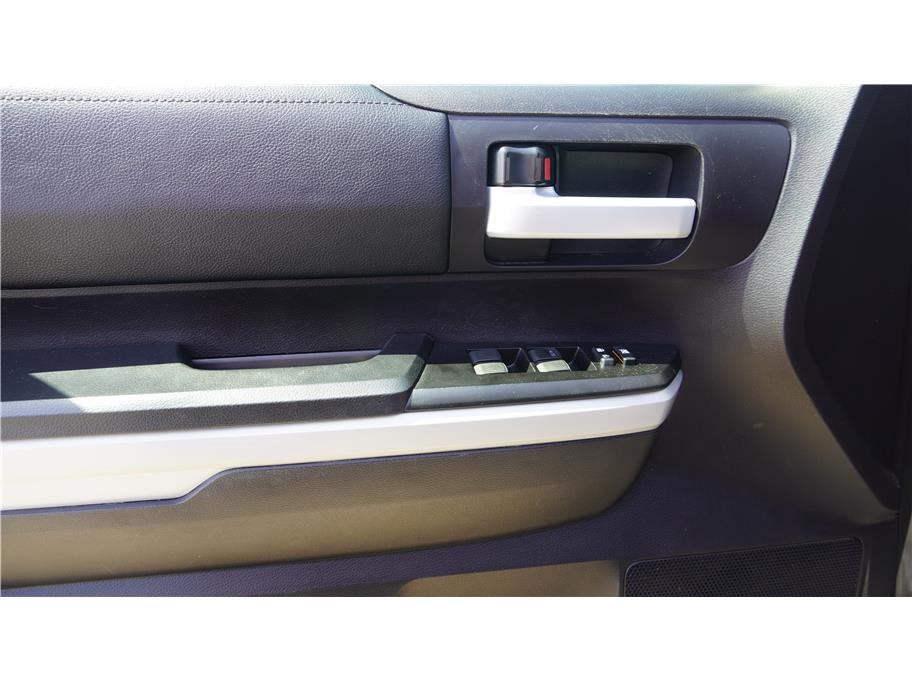 2020 Toyota Tundra 2WD SR5