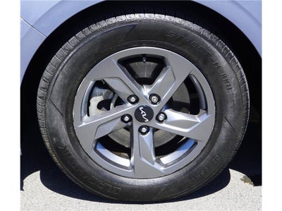 2022 Kia K5 LXS