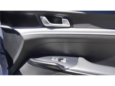 2022 Kia K5 LXS