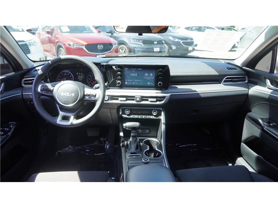 2022 Kia K5 LXS