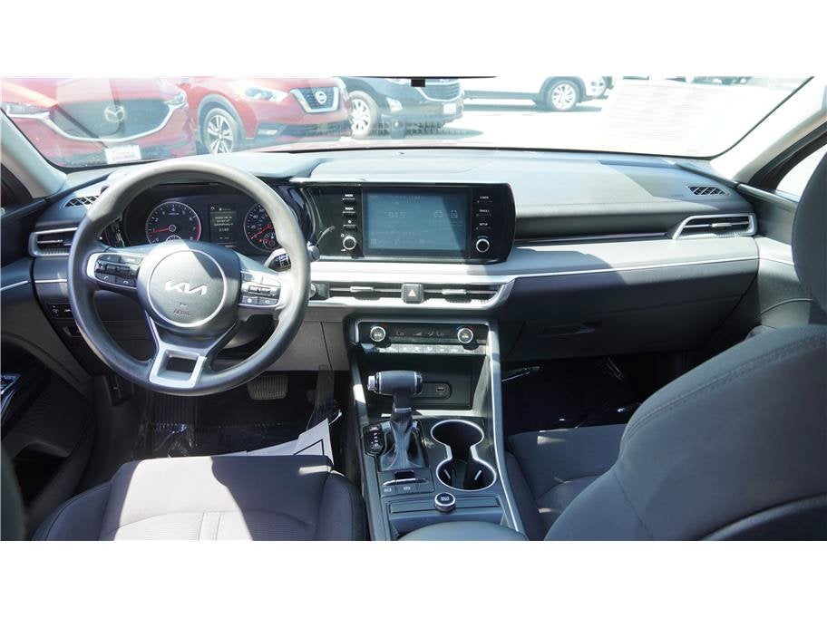2023 Kia K5 LXS