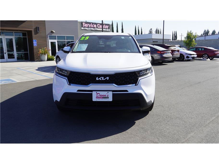 2023 Kia Sorento LX