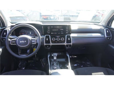 2023 Kia Sorento LX
