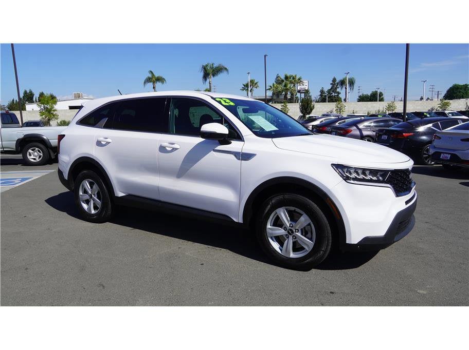 2023 Kia Sorento LX