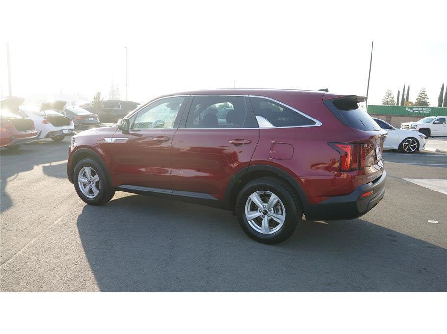 2023 Kia Sorento LX