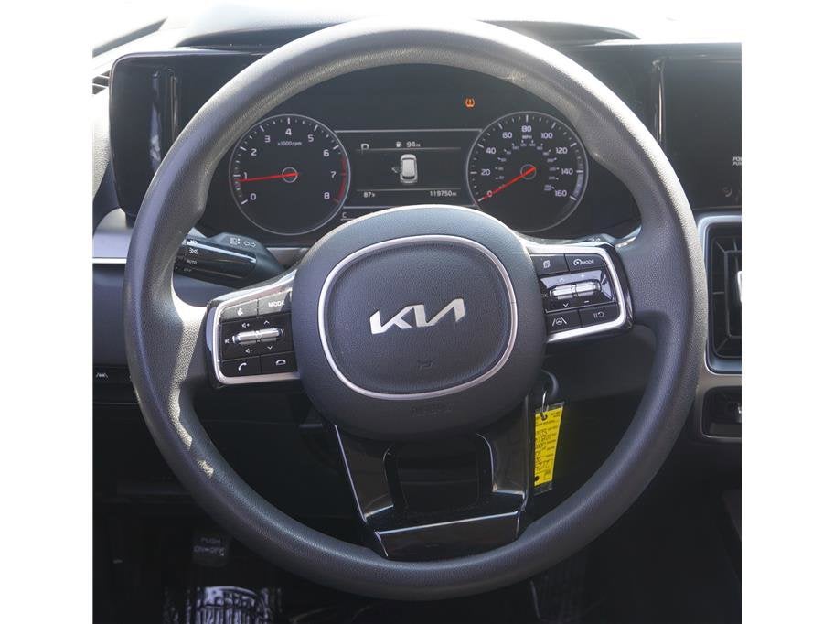 2022 Kia Sorento LX