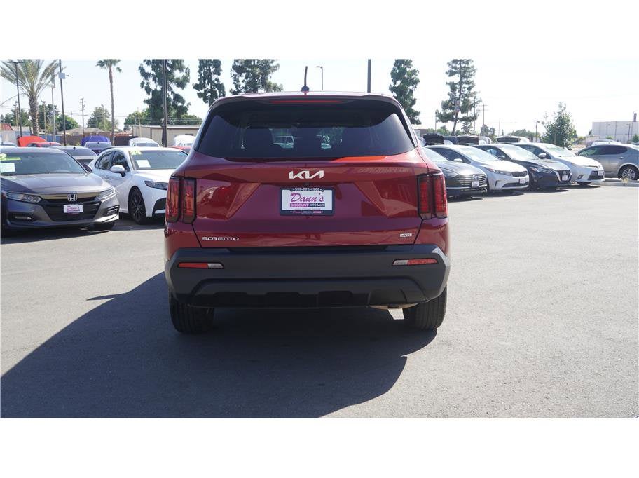 2023 Kia Sorento LX