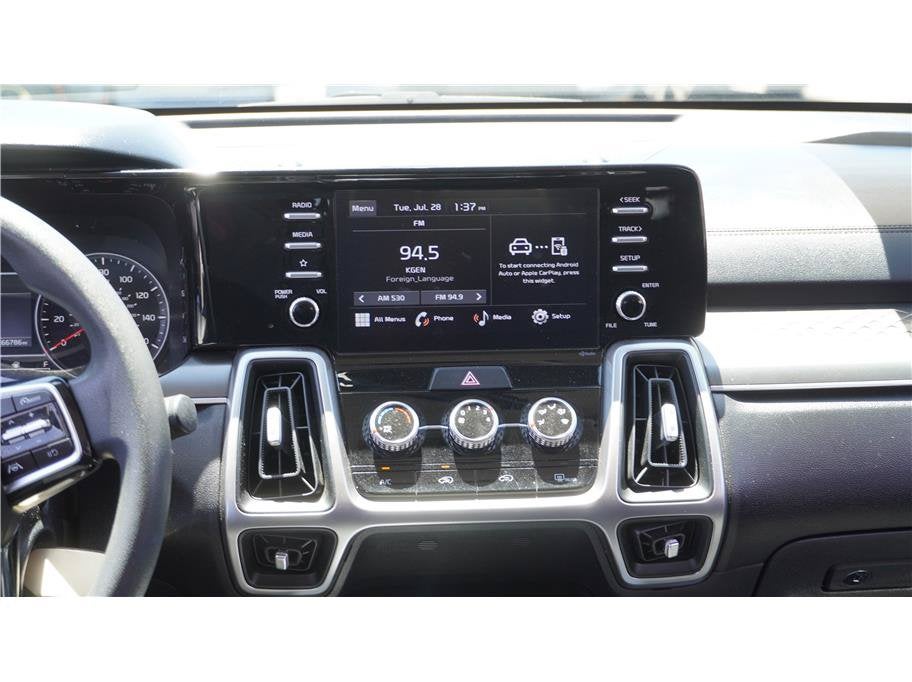 2022 Kia Sorento LX