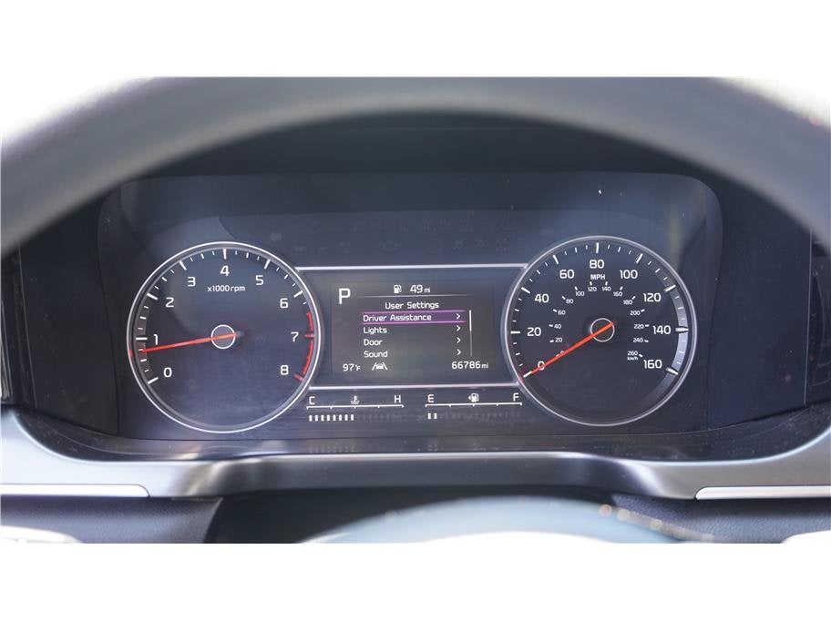 2022 Kia Sorento LX