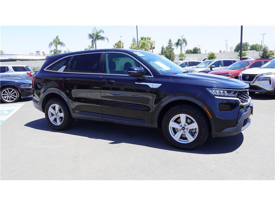 2022 Kia Sorento LX