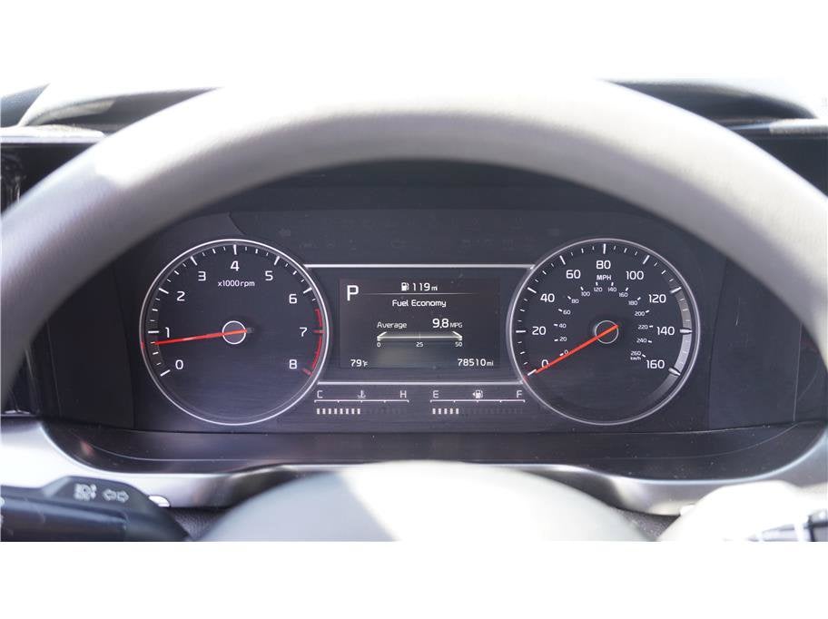 2022 Kia Sorento LX